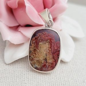 VINTAGE Sterling silver agate pendent